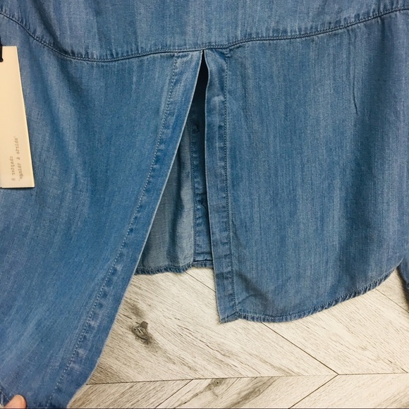 Forever 21 | Chmabray Button Down Split Back Shirt - Picture 5 of 6